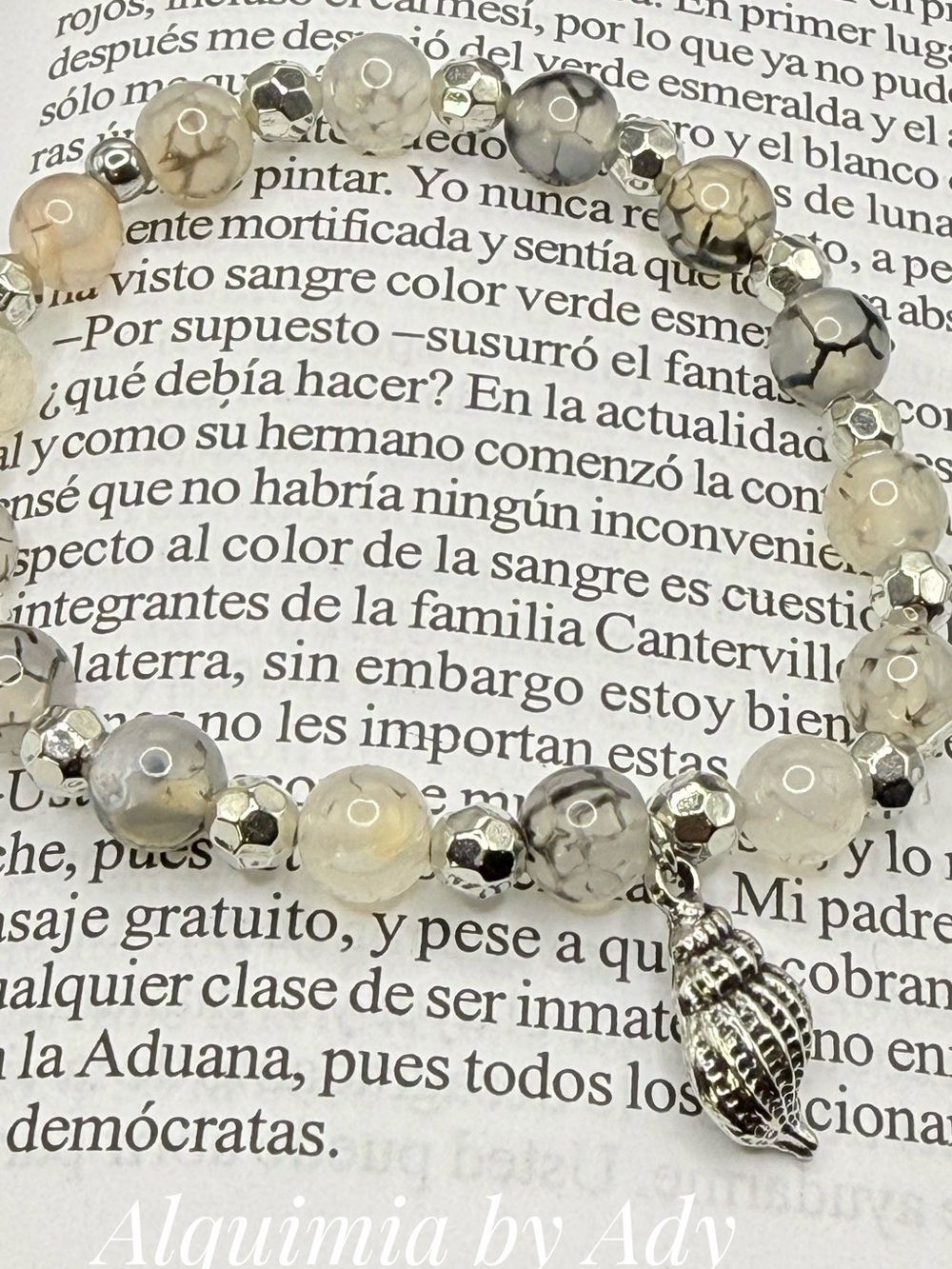 Neutral Beige-Gray Agate Bracelet with Silver shell Accents